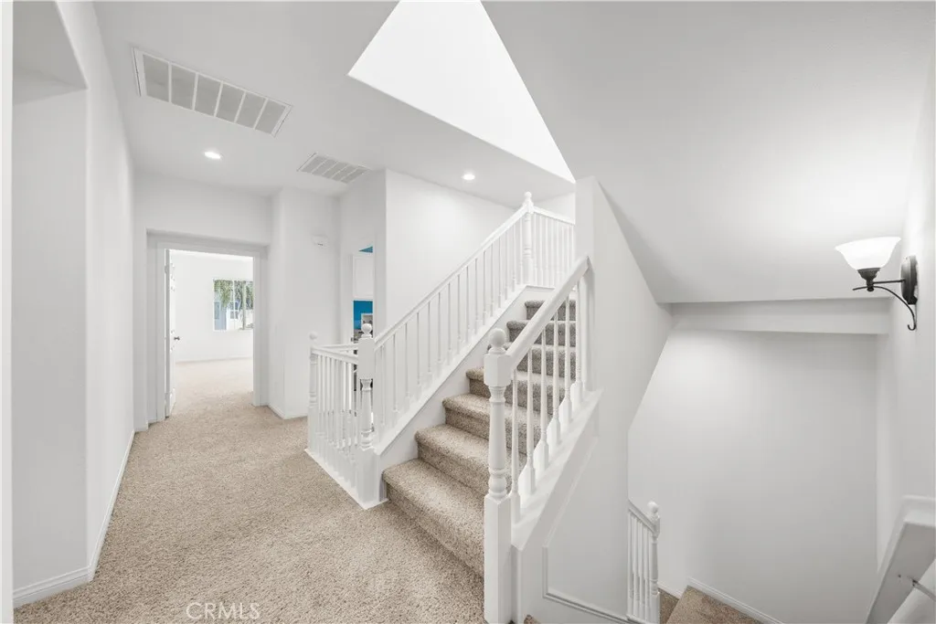 7140 Cottage Grove Drive, Eastvale, California 92880 home-pic-25